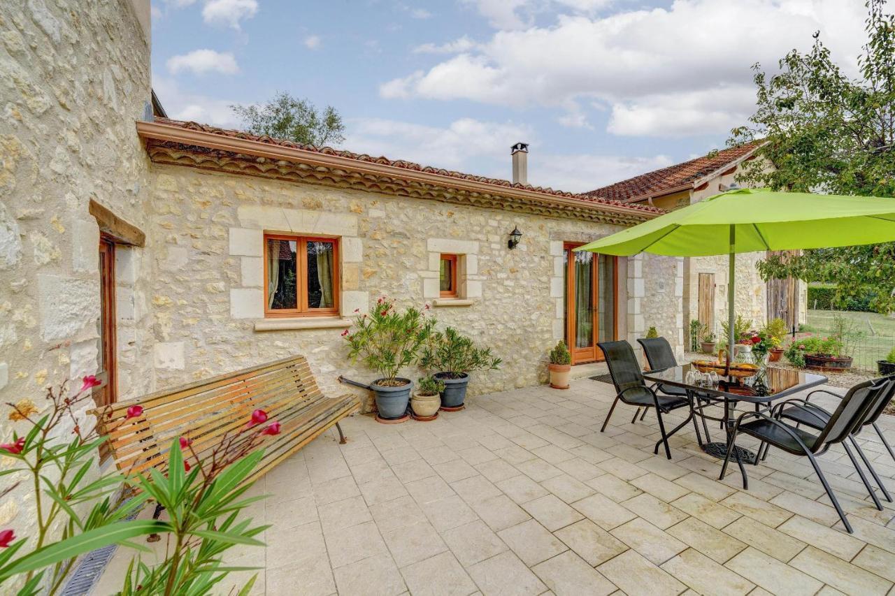 Gites Le Clos Du Verger Maurens  Esterno foto