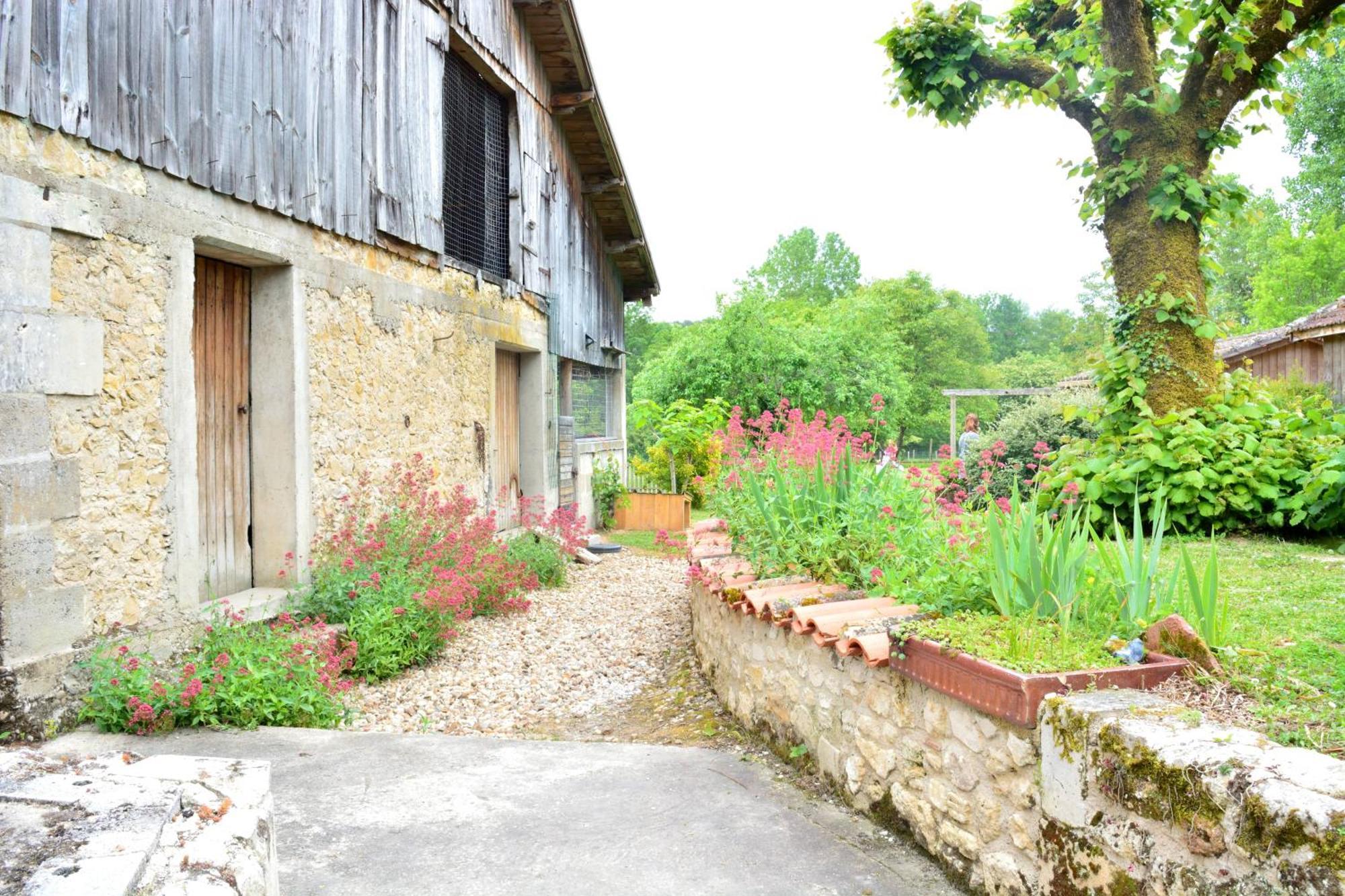 Gites Le Clos Du Verger Maurens  Esterno foto